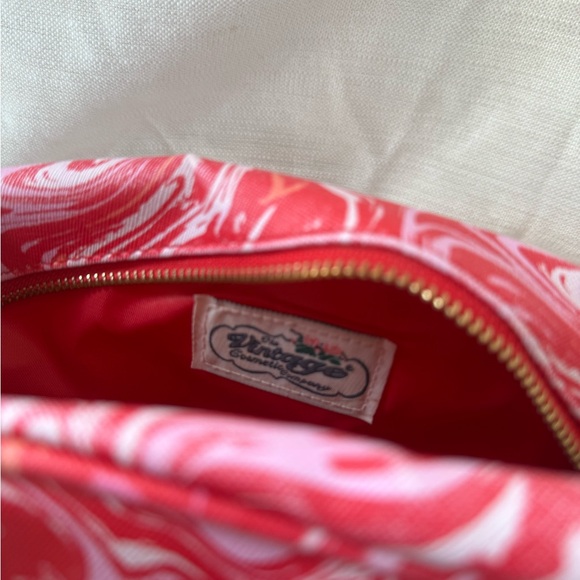 The Vintage Cosmetic Company Cosmetic Bag - Picture 2 of 6